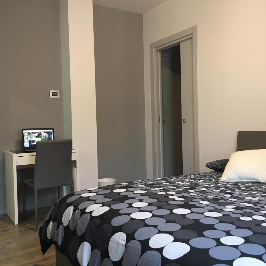 B&B Arcobaleno Longone al Segrino Buitenkant foto