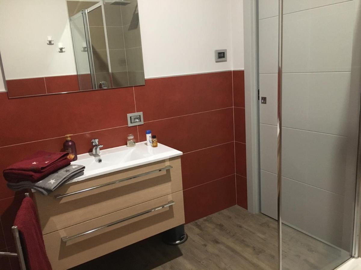 B&B Arcobaleno Longone al Segrino Buitenkant foto
